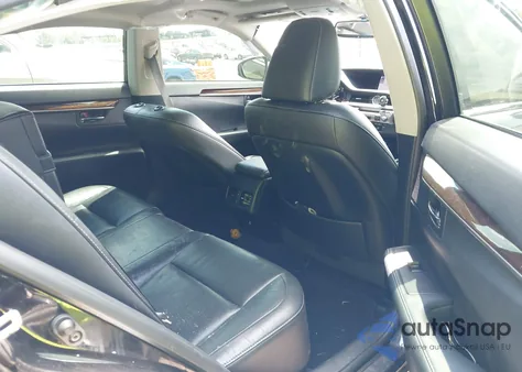 2013 Lexus Es 350 z USA, uszkodzony, nr VIN JTHBK1GG2D2078185